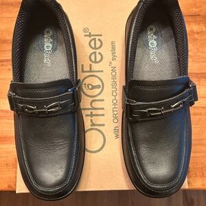 OrthoFeet New in Box Chelsea Black 7.5 Narrow - Fit Like 7